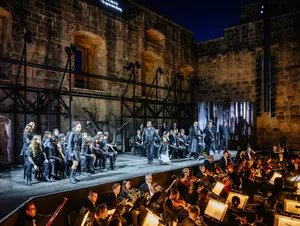 „Otello“ bei den diesjährigen Opernfestspielen in Heidenheim: Die Hauptoper lockte 4532 Zuschauerinnen und Zuschauer an. „Otello“ bei den diesjährigen Opernfestspielen in Heidenheim: Die Hauptoper lockte 4532 Zuschauerinnen und Zuschauer an.