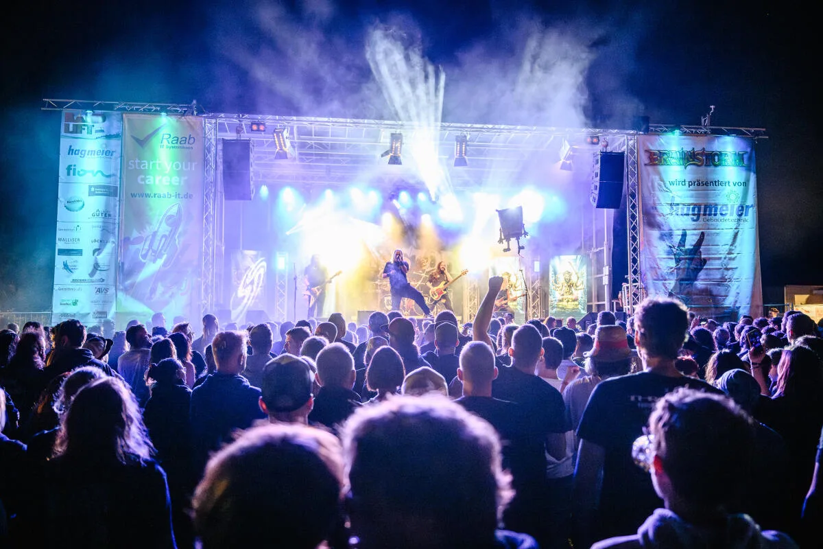 Zuletzt spielten beim Bandlift-Festival immer namhaftere Formationen, wie hier „Brainstorm“. Mit dem Bandwettbewerb soll auch der Nachwuchs wieder eine Chance erhalten.