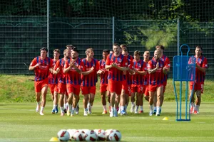 1.FC Heidenheim, Trikotvorstellung, Fußball, 2. Bundesliga, Saison 2026 / 2027, 28.06.2026 Mit neuem Dress und neuen Gesichtern: Der 1. FC Heidenheim präsentierte sich beim öffentlichen Training seinen Fans.