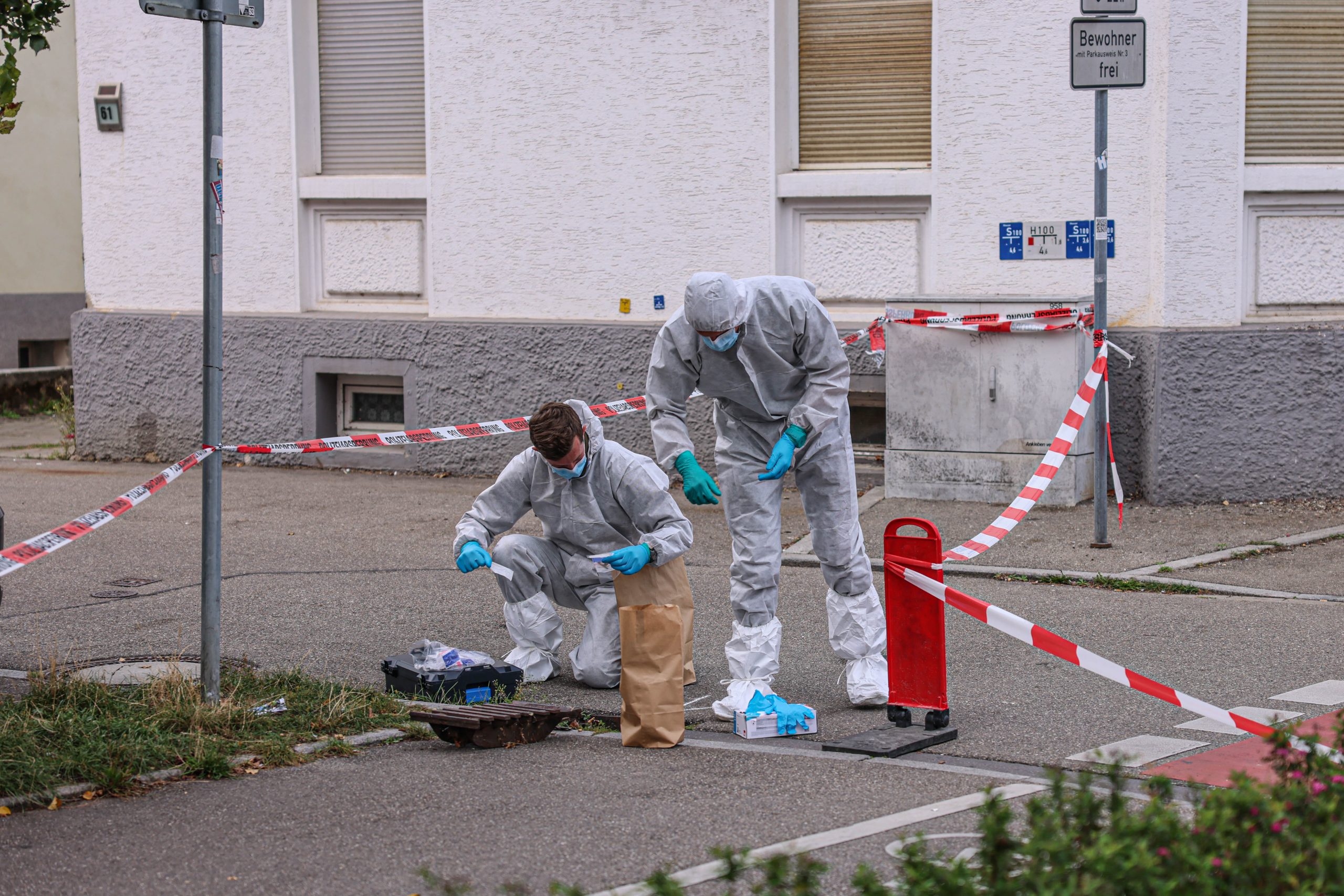 Polizei sichert Spuren nach Schüssen in Heidenheim,