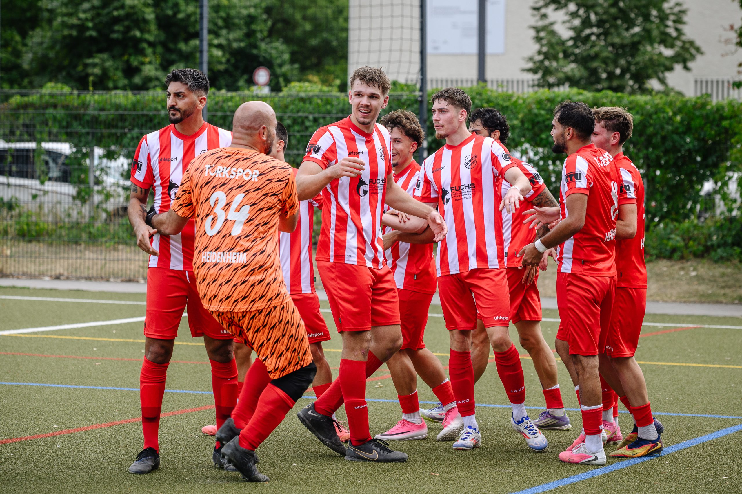 Ein gewohntes (Jubel-)Bild: Die Fußballer von Türkspor Heidenheim sind sehr gut in die Saison in der Bezirksliga gestartet.