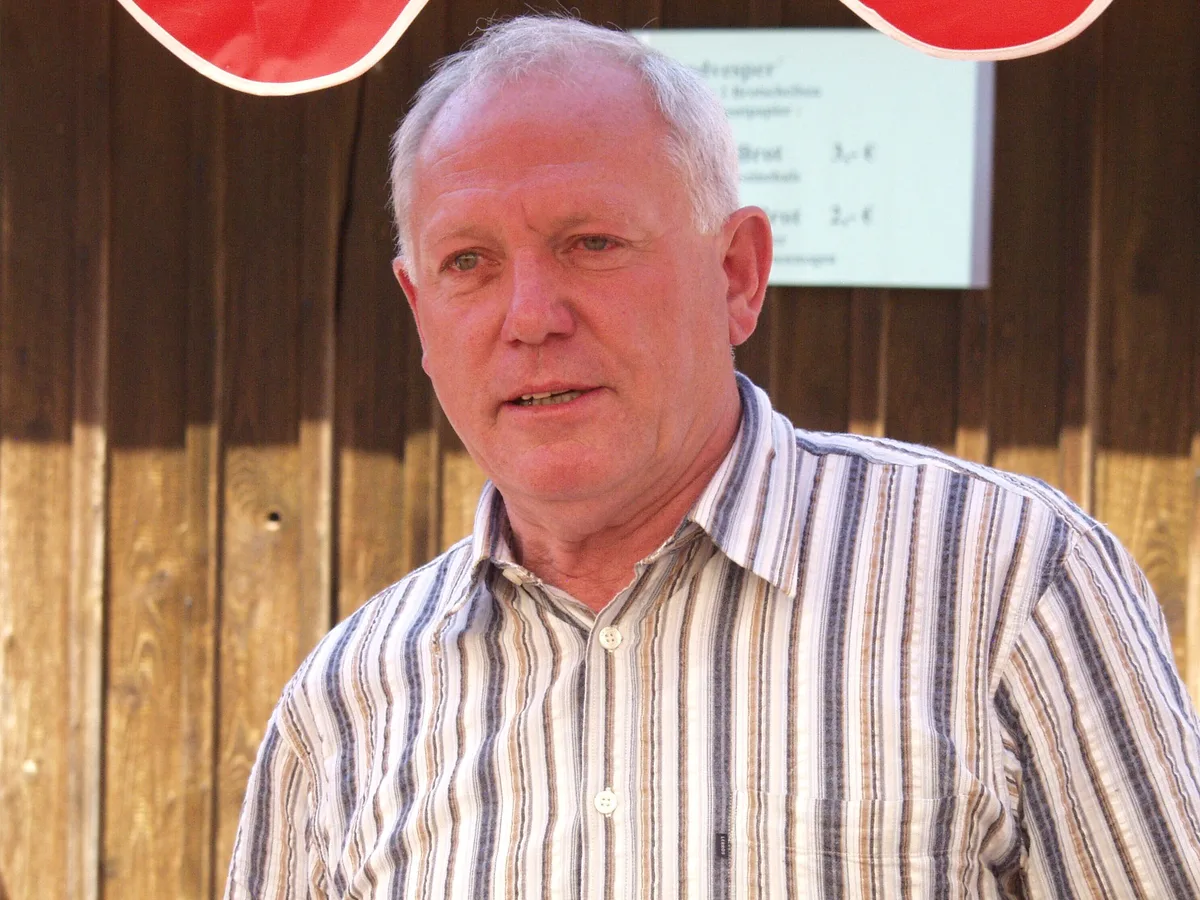 Rudolf Maier Heimatverein Rudolf Maier machte sich nicht zuletzt um den Steinheimer Heimatverein und den Erhalt des Zehntstadels verdient.