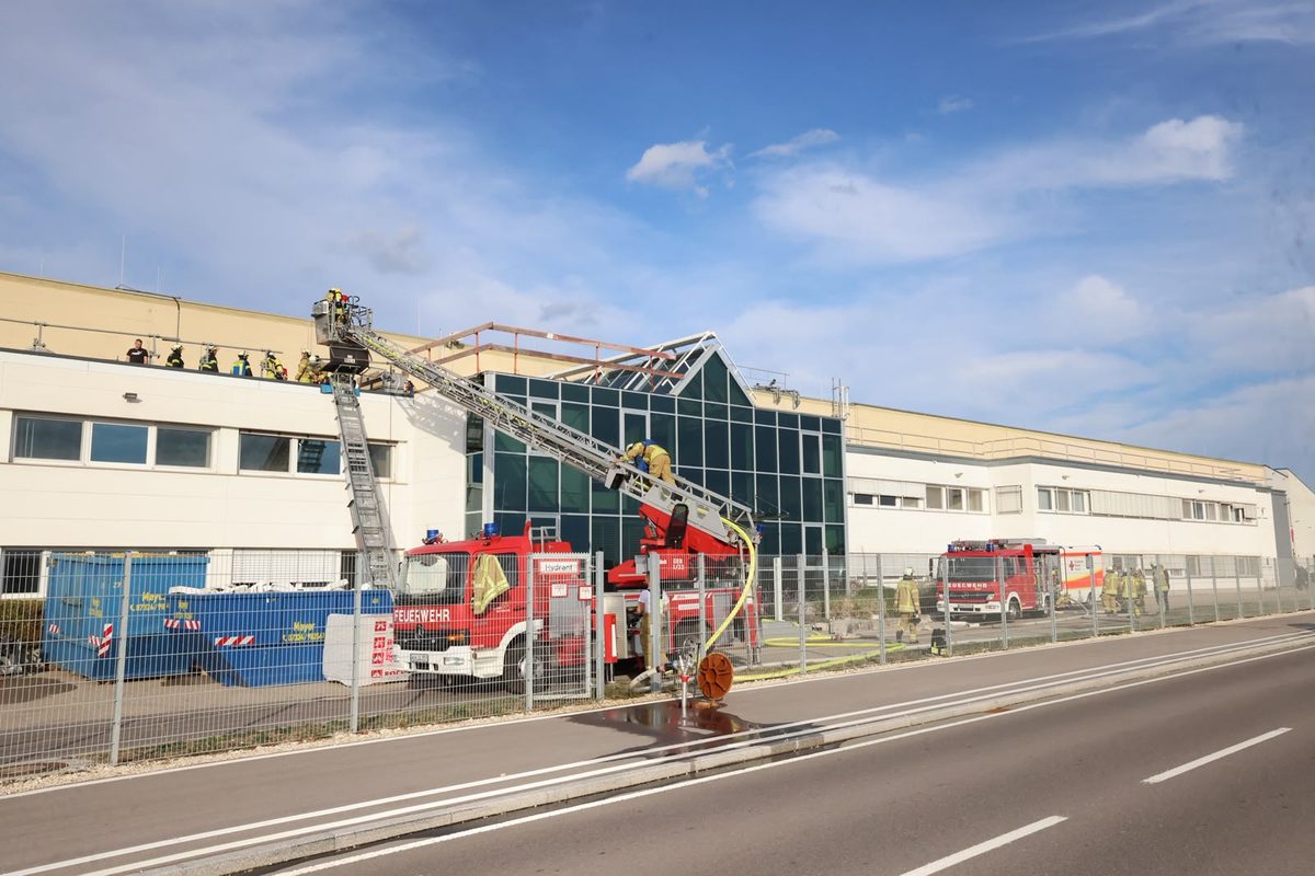 Firefighters called to Gardena factory in Heuchlingen