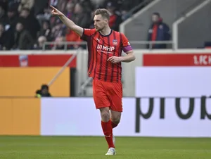 1. FC Heidenheim 1846 FCH vs Bayer 04 Leverkusen Obwohl der Abstieg für Patrick Mainka eine bittere Erfahrung war, richtete er früh den Blick nach vorn und auf die Herausforderungen in der 2. Bundesliga.