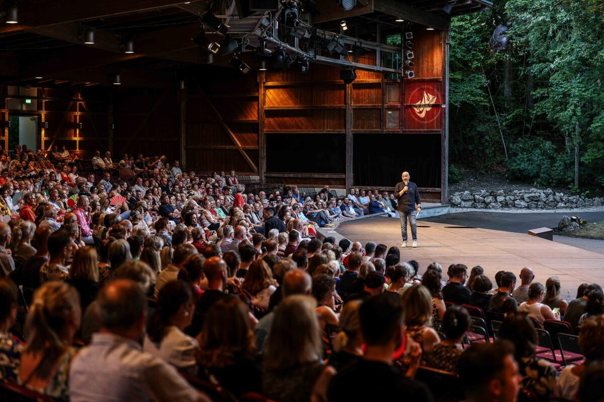 Ob in der Sommerspielzeit 2027 im Naturtheater Heidenheim wieder volles Haus herrschen wird? Die beiden nächstjährigen Stücke dafür stehen fest.