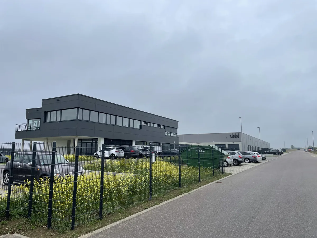 Kurz vor der Vermeldung der Insolvenz im September des vergangenen Jahres vollzog das Unternehmen den Umzug in das neue Gebäude im Neresheimer Gewerbegebiet „Im Riegel“. 