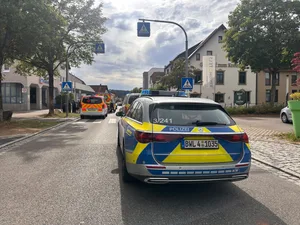 Einsatz in Steinheimer Ortsmitte am Mointagabend. Einsatz in Steinheimer Ortsmitte am Mointagabend.