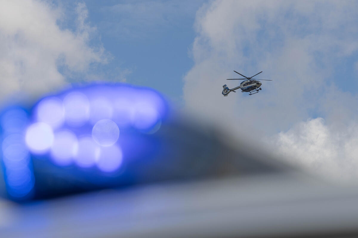 Hubschrauber der Polizei im Einsatz, Symbolfoto