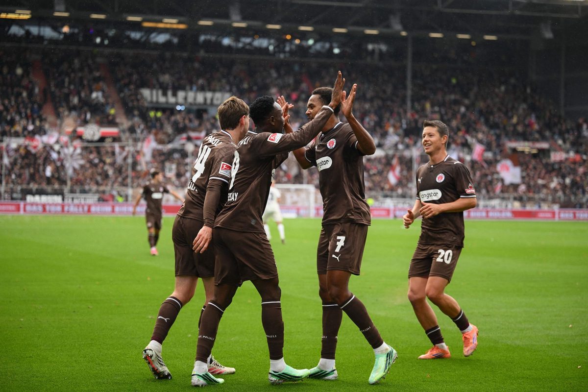FC St. Pauli verschärft Karlsruher Krise - Heidenheimer Zeitung