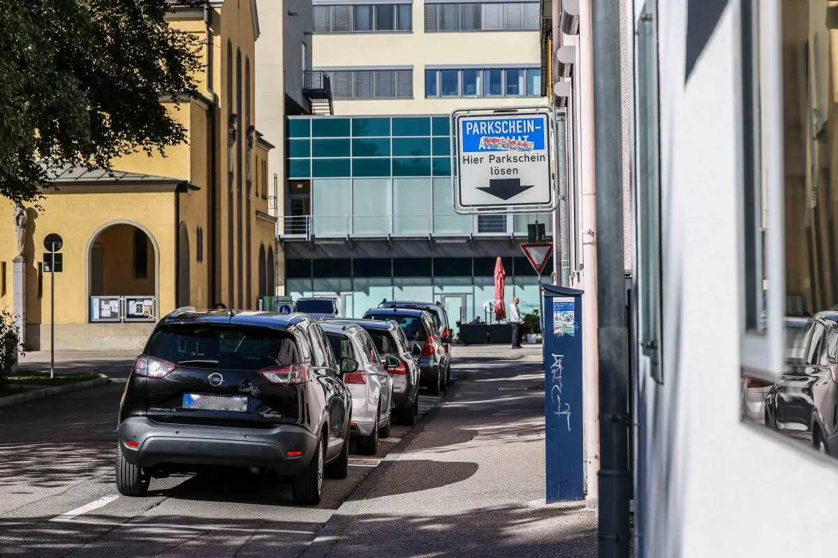 Heidenheim, Parkscheinautomat, Innenstadt, 25 Parkscheinautomaten gibt es in der Heidenheimer Innenstadt. Sie sollen technisch aufgerüstet werden.