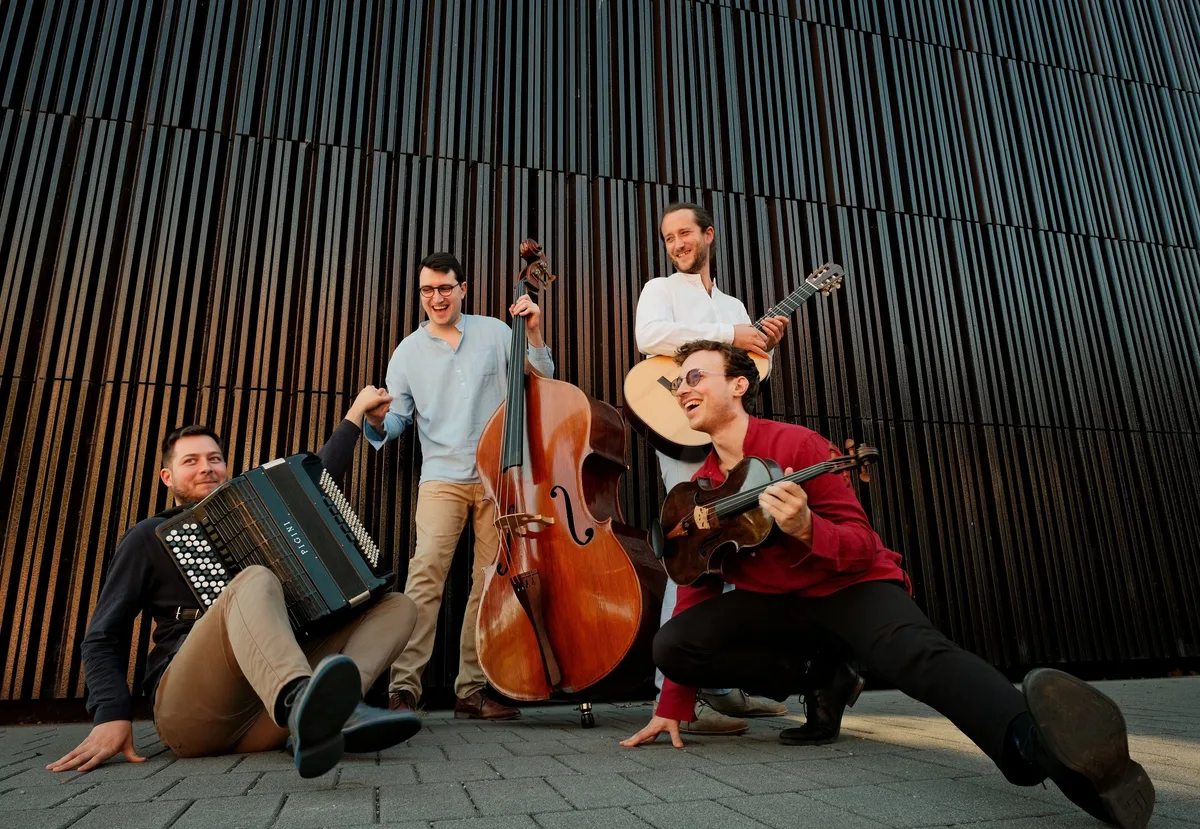 Der Auftritt des Quartetts „Borsch4Breakfast“ bildet den Abschluss der Akkordeontage in Steinheim. Der Auftritt des Quartetts „Borsch4Breakfast“ bildet den Abschluss der Akkordeontage in Steinheim.