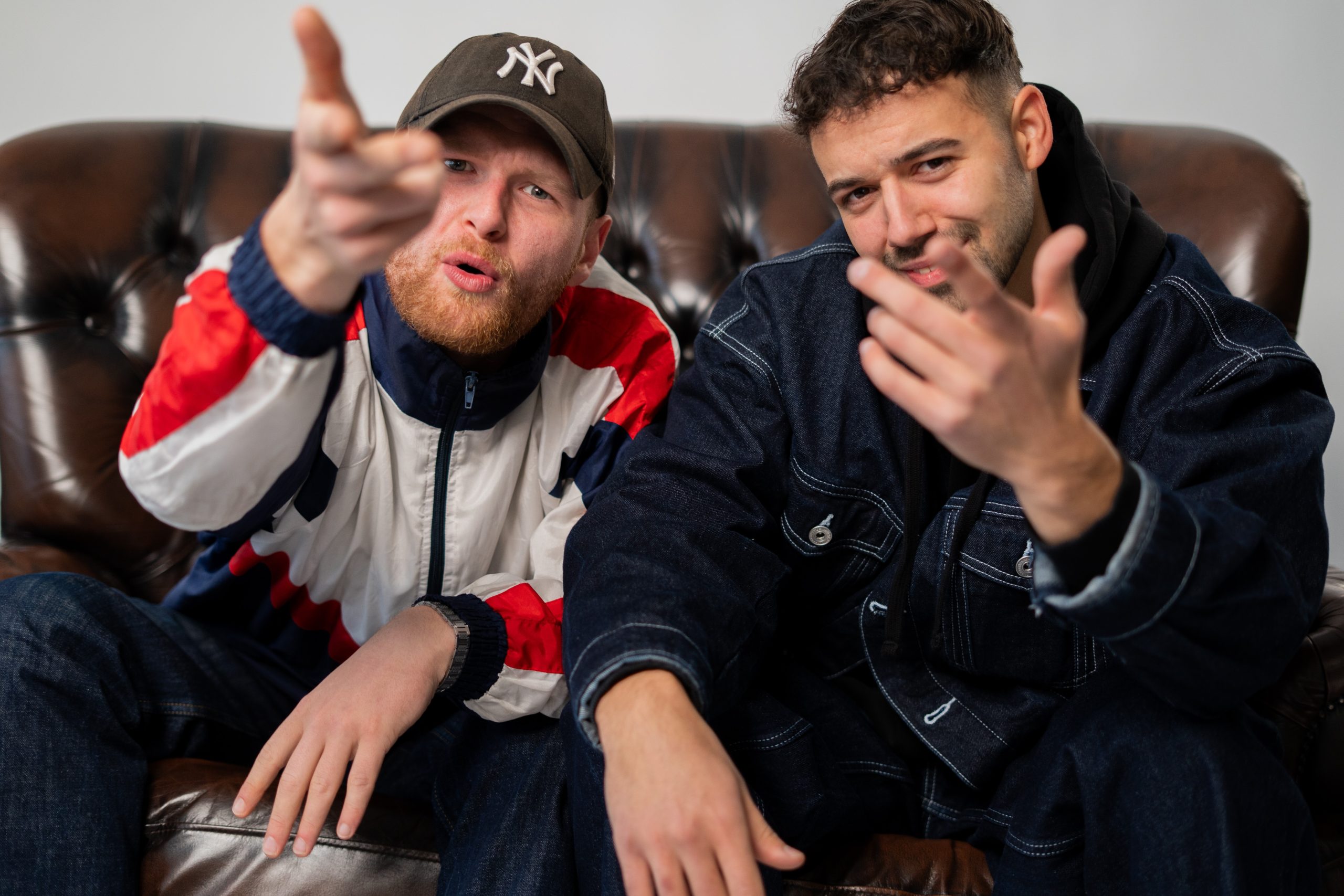 Die beiden Rapper Greed (links) und Billity machen musikalisch gemeinsame Sache.