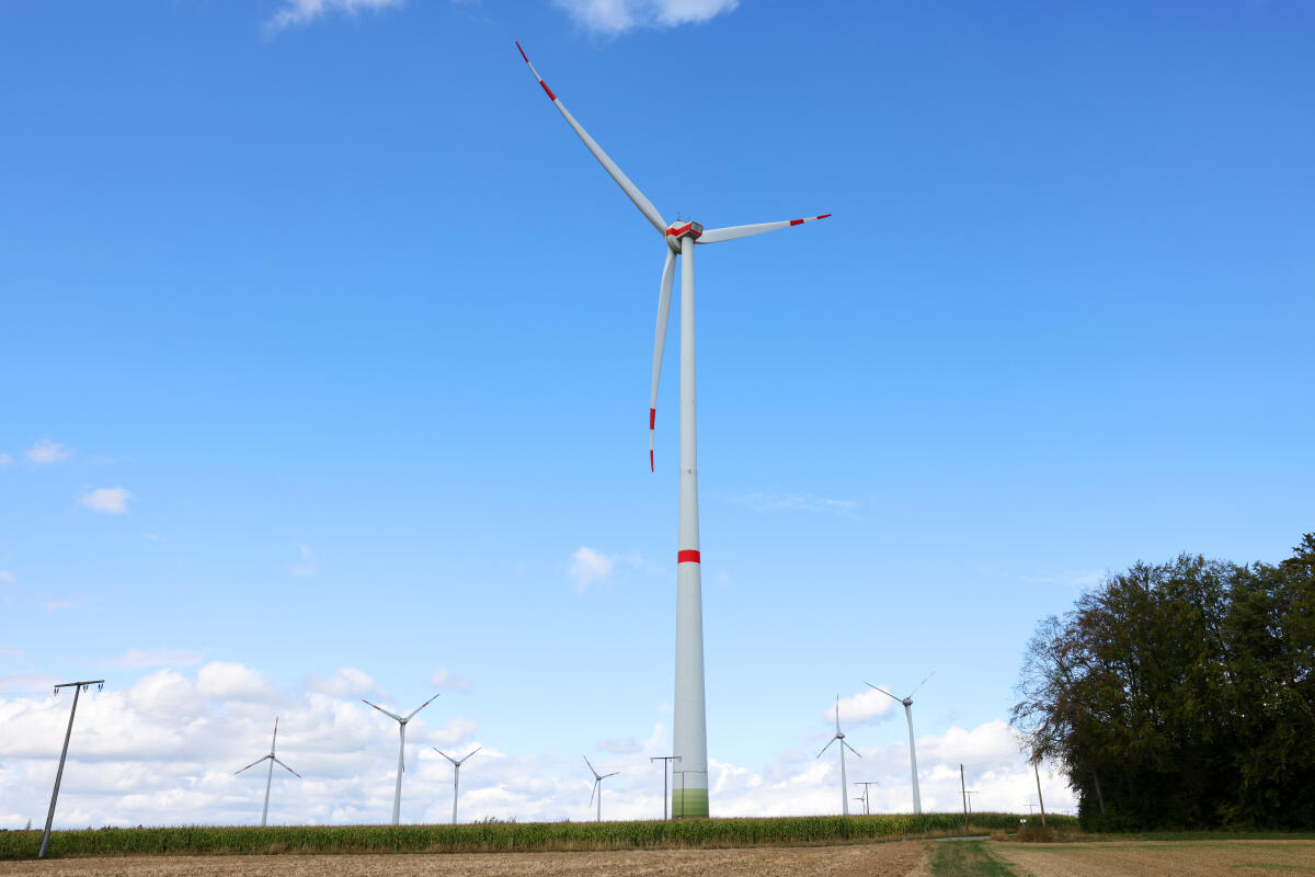 Das Schenkwindrad im Windpark zwischen Neuselhalden und Gnannenweiler.