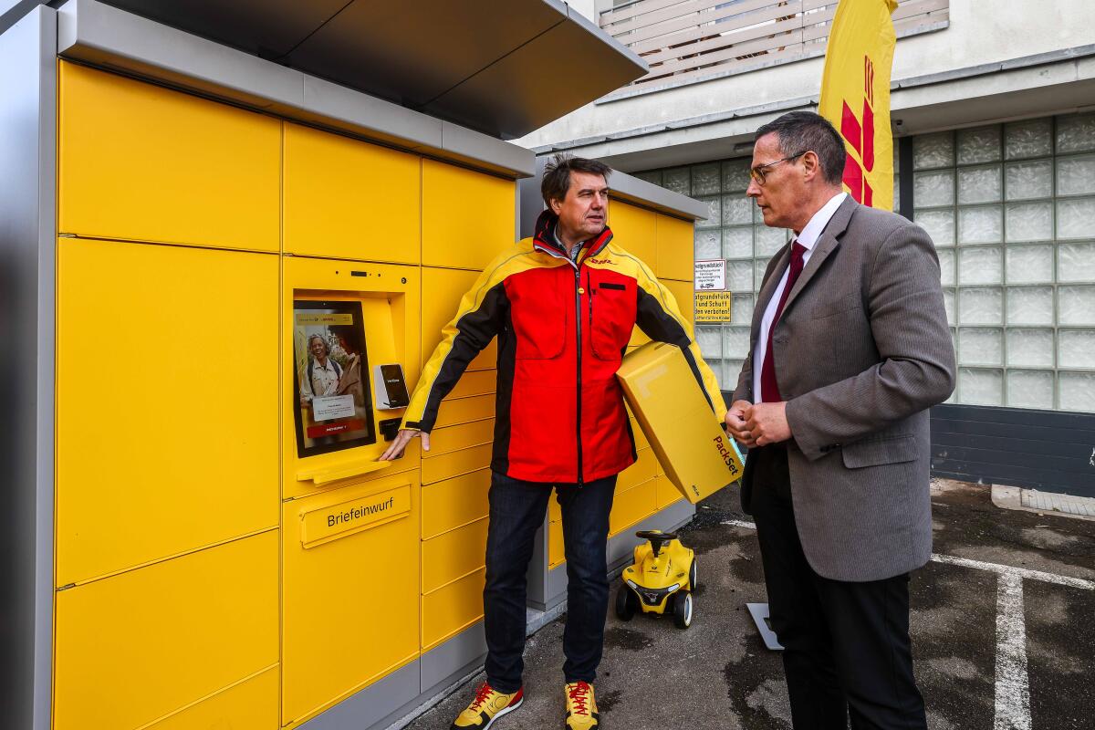 Ein neues Konzept der Post in der Giengener Südstadt: In der Berliner Straße gibt es jetzt eine Poststation mit mehreren Funktionen.