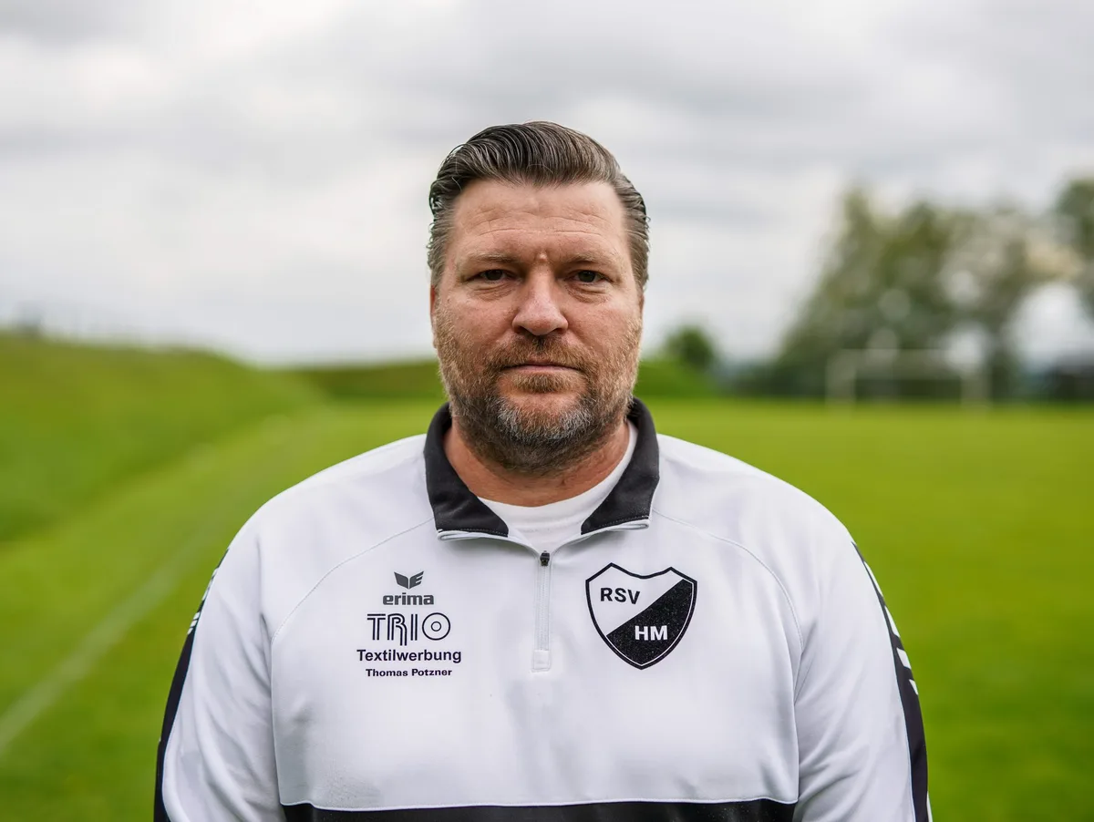 Fußball – RSV Hohenmemmingen und FV Sontheim gründen eine Spielgemeinschaft bei den Frauen Markus Maier, hier im Mai 2023, trainiert wieder die Fußballerinnen der Spielgemeinschaft Hohenmemmingen/Sontheim.