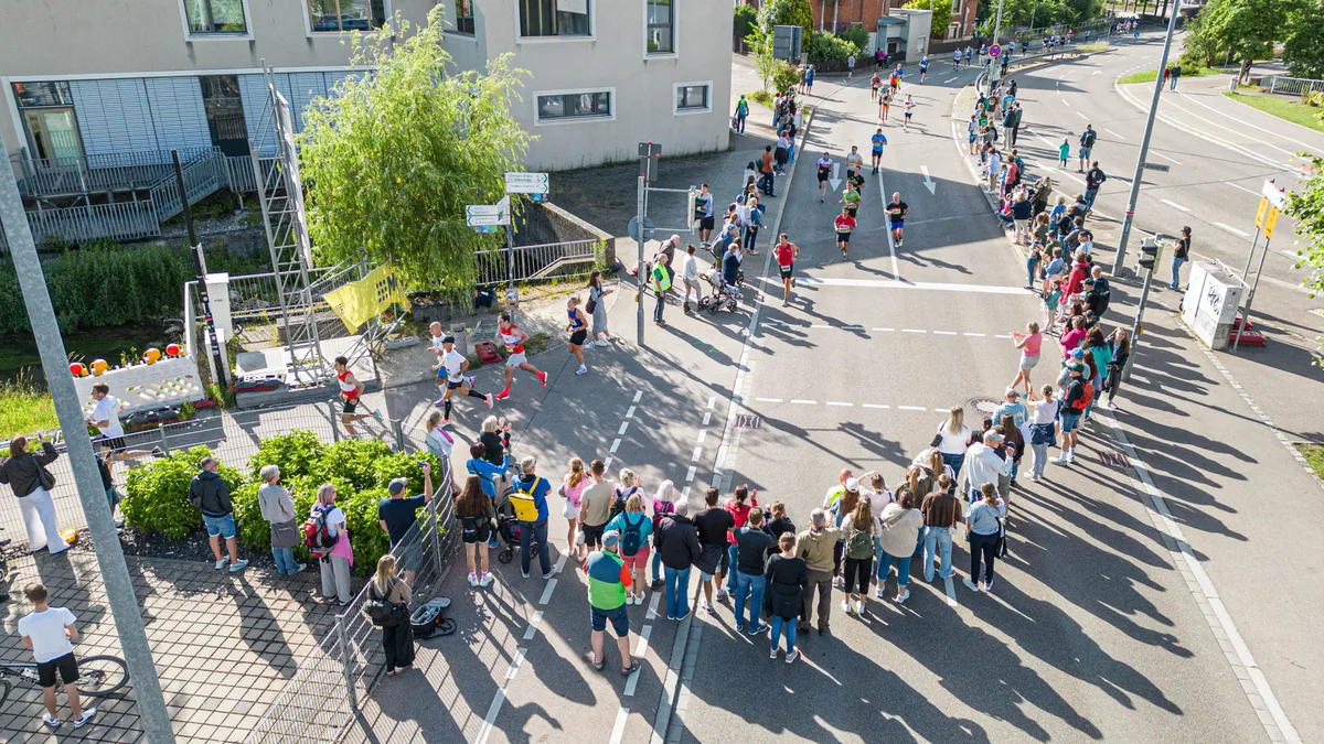 Schnell auf den Geraden und auch in den Kurven: Die Strecke des Heidenheimer Stadtlaufs bot gute Voraussetzungen für Topzeiten.