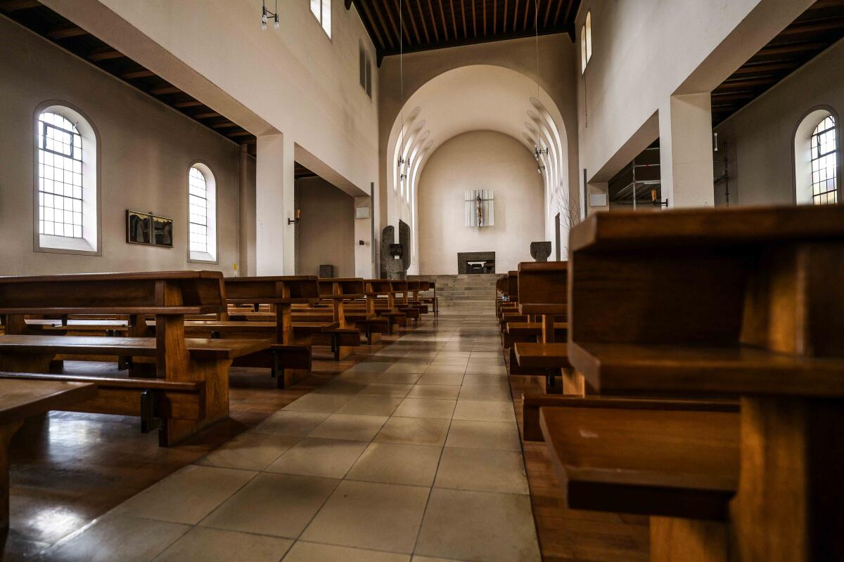 Die 26 katholischen Kirchengemeinden im Dekanat Heidenheim sollen zusammengeführt werden.