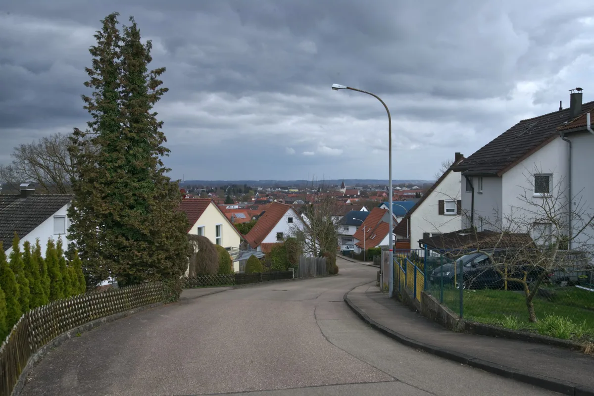 Der Sontheimer Gemeinderat sieht momentan keine Notwendigkeit für die Verabschiedung eines Richtlinienkonzeptes zur Anwendung des Bau-Turbos und hat einen entsprechenden Beschluss auf den Anfang des nächsten Jahres verschoben.