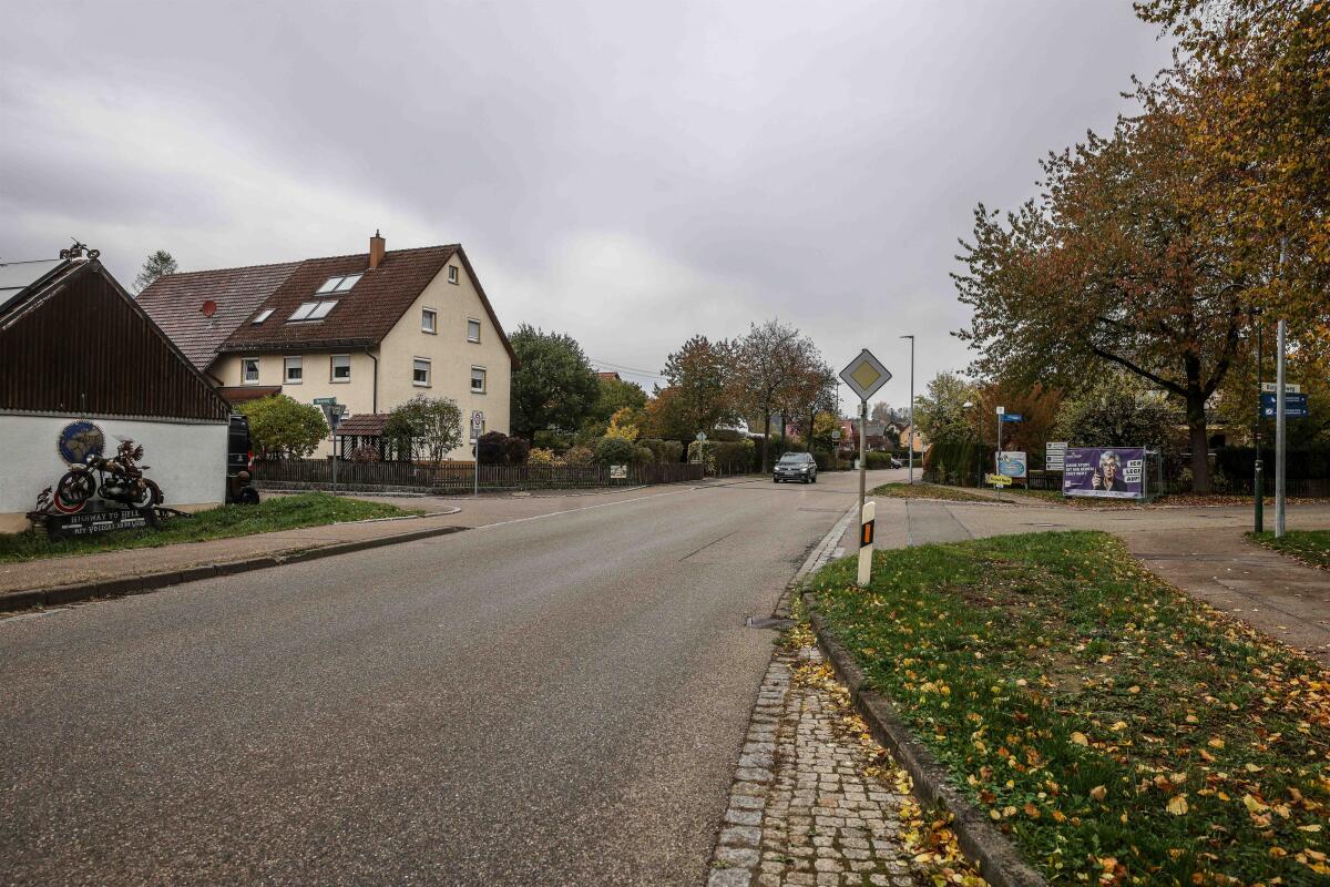 Sontheim, Stubental, Ortsdurchfahrt, Kreuzungsbereich, Stubentalstraße, Kreuzweg, Burgstallweg,