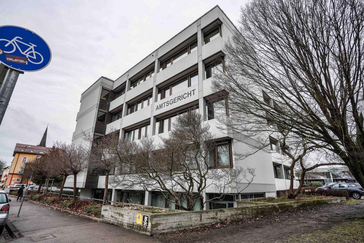 Am Amtsgericht Heidenheim hätte sich am Donnerstag eine Frau ihrer Anklage stellen müssen, erschien jedoch nicht.