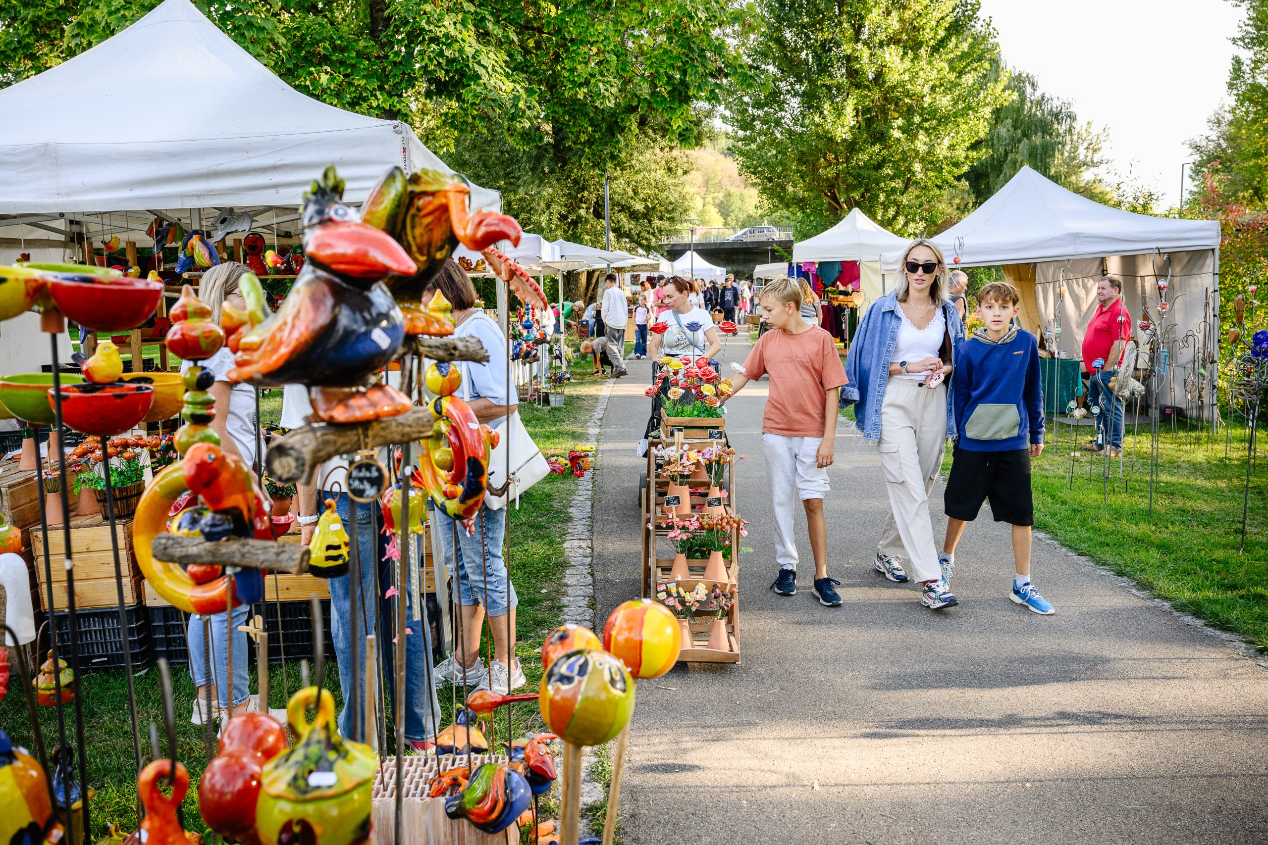 Kunsthandwerkermarkt 2026 im Brenzpark Heidenheim.