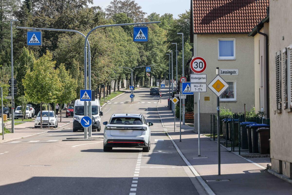 Auf der Römerstraße gilt Tempo 30 nun auf einem längeren Abschnitt bis hinters Werkgymnasium.