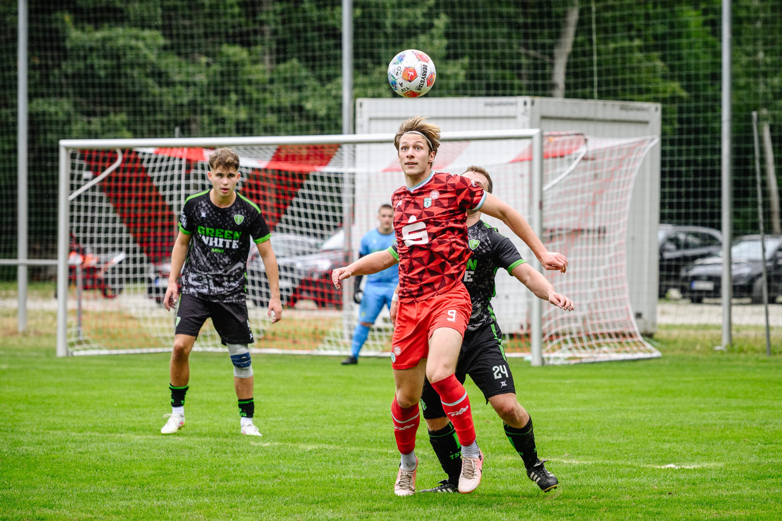 Ran an den Ball: Beim Albokal wird Mathis Schmid von der SG Heldenfingen/Heuchlingen (vorn) in diesem Jahr allerdings nicht dabei sein können.