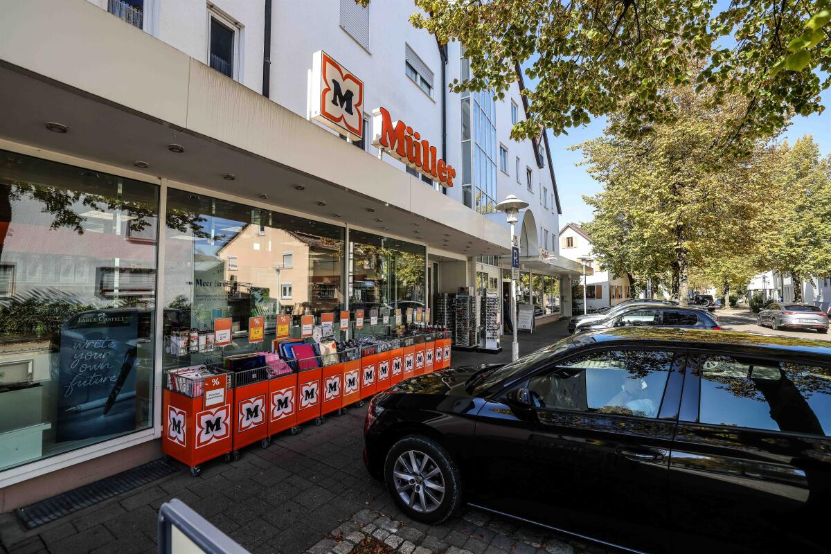 Noch ist hier Müller, doch das dürfte sich bald ändern: Mit dem Umzug an die Gussenstadter Straße wird sich auch das Bild der Gerstetter Ortsmitte verändern.