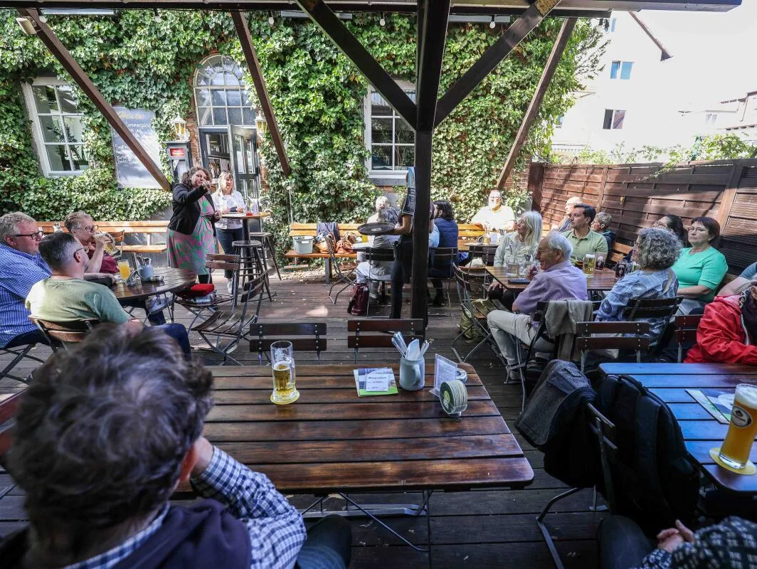 Mit der „Gruppe der Willigen“ soll in Heidenheim eine neue Plattform für bürgerschaftliches Engagement entstehen. Beim Informationsabend informierten sich zahlreiche Interessierte über das Vorhaben.