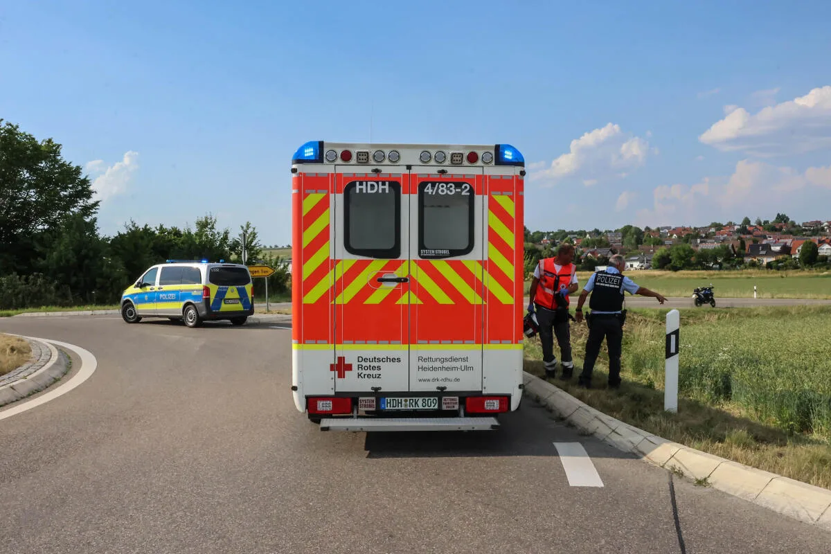 Am Sonntag verlor eine 47-Jährige die Kontrolle über ihr Motorrad und stürzte. 