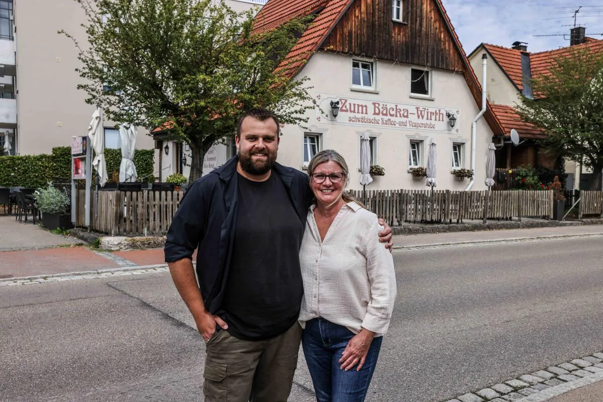 Dominik Hemauer mit Mama Ilona. Gemeinsam betreiben sie seit mehr als zehn Jahren den Steinheimer "Bäcka-Wirth".