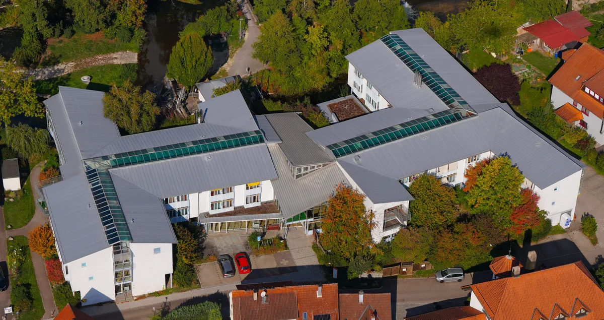 Herbrechtingen-Karl-Kaipf-Heim-2026-10-05 (8) GEYER-LUFTBILD Erst 35 Jahre alt, aber nicht mehr zeitgemäß: das Karl-Kaipf-Heim.