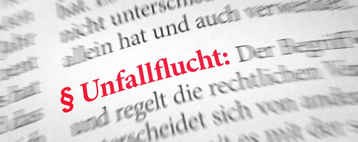 Wörterbuch mit dem Begriff Unfallflucht Wörterbuch mit dem Begriff Unfallflucht. Symbolbild