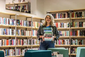 Stadtbibliothek, Marktstraße, Giengen, Frau Galter, Galter, Berichtete über eine erfreuliche Entwicklung der städtischen Einrichtung: die Leiterin, Diplom-Bibliothekarin Daniela Galter.