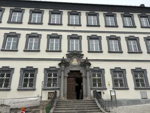 0205_Kachel_Landgericht_je Vor dem Ellwanger Landgericht ist ein Mann aus Nattheim zu fast fünf Jahren Haft verurteilt worden.
