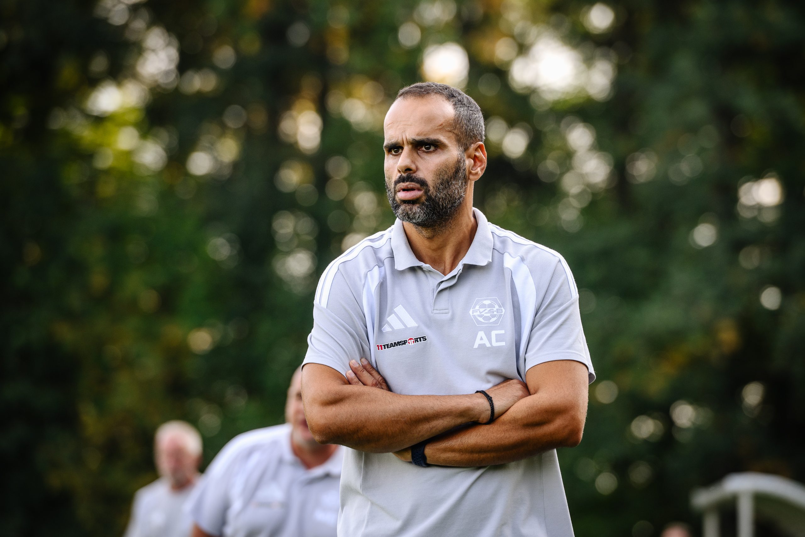 Chrisovalantis Chalkidis, Trainer des FV Sontheim, während des Spiels gegen die SG Bettringen.