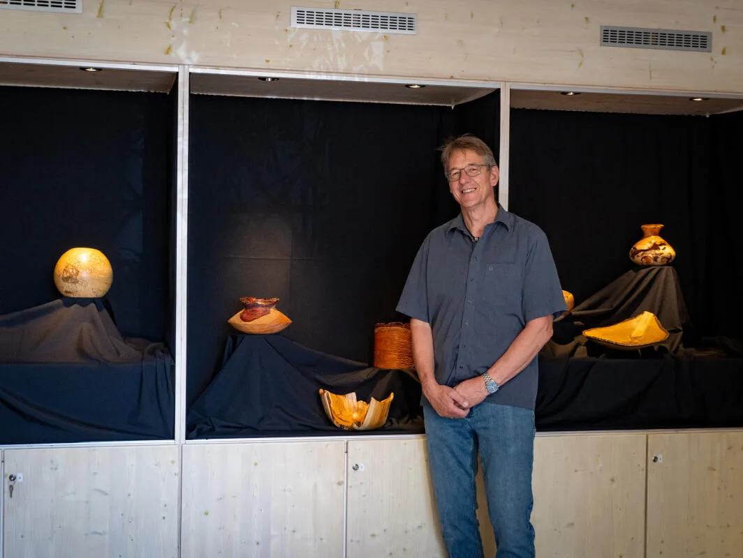 Im Königsbronner Torbogenmuseum eröffnet Hannes Grampp am 1. August sein Drechselatelier.