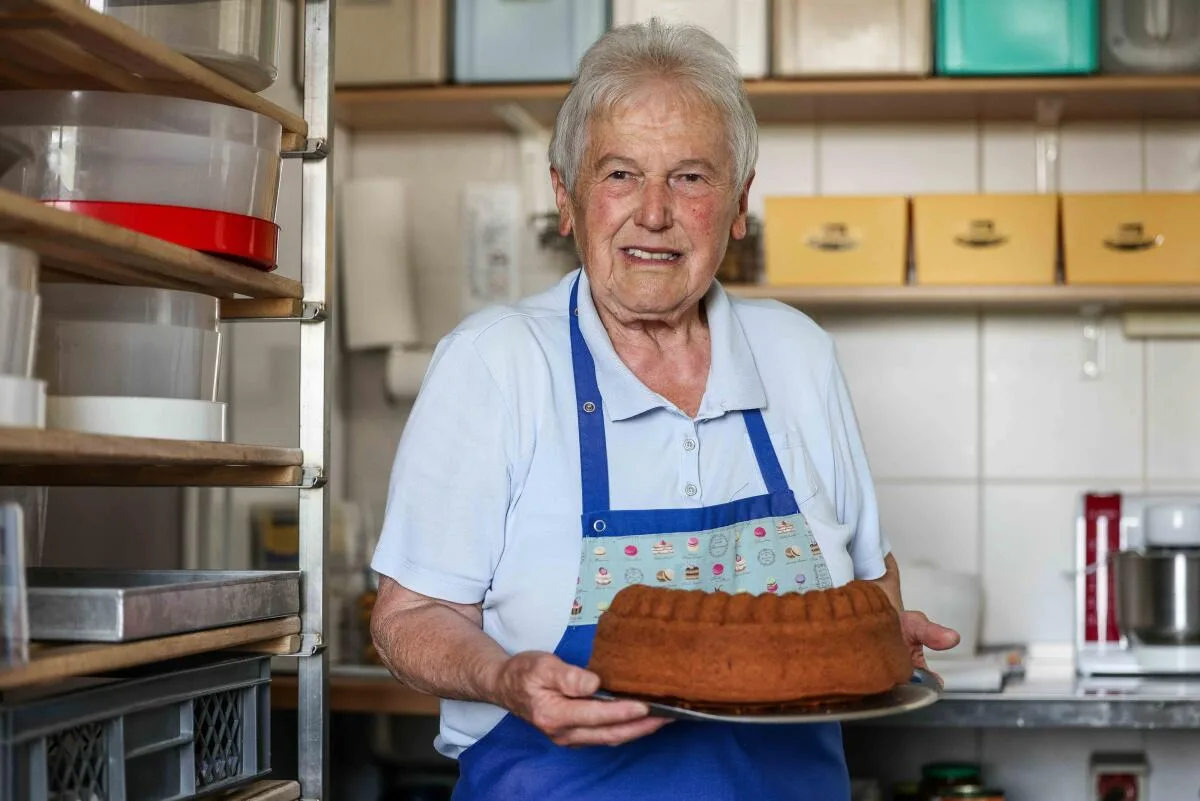 War 30 Jahre lang mit ihren Kuchenkreationen auf dem Wochenmarkt: Anna Joos.