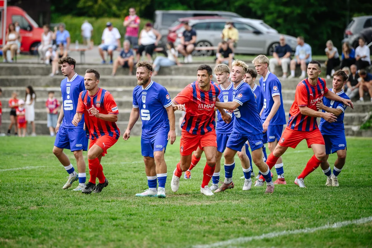 Freundschaftsspiel: Die Traditionsmannschaft des FCH spielt beim VfL Gerstetten.