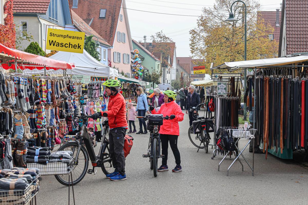Beim Krämermarkt in Dettingen ist viel geboten. 