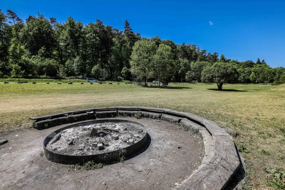 Grillstellen, wie diese am Heidenheimer Suppenkopf, waren wegen der Waldbrandgefahr seit Wochen gesperrt.