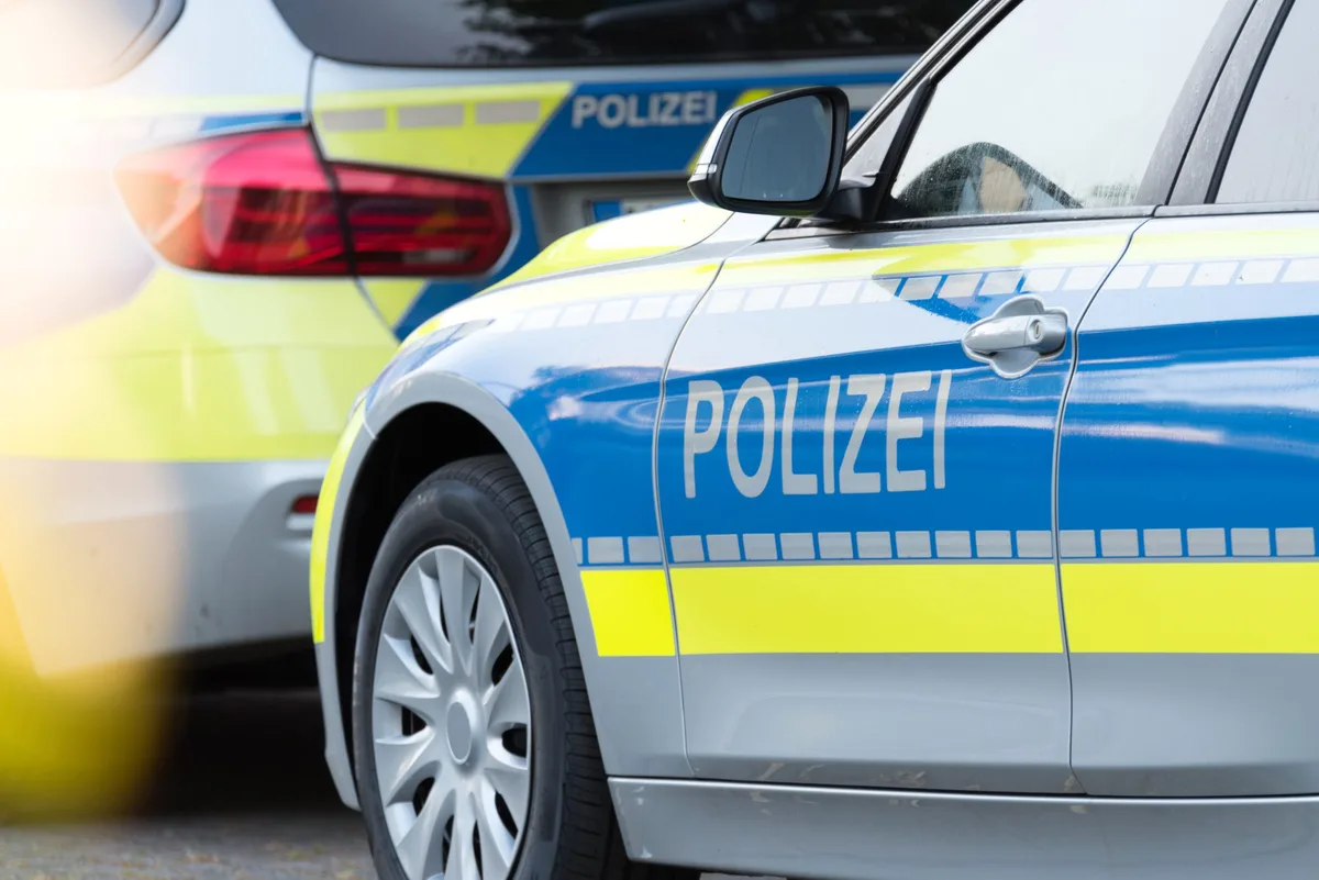 Zwei Polizeistreifen, Symbolfoto.