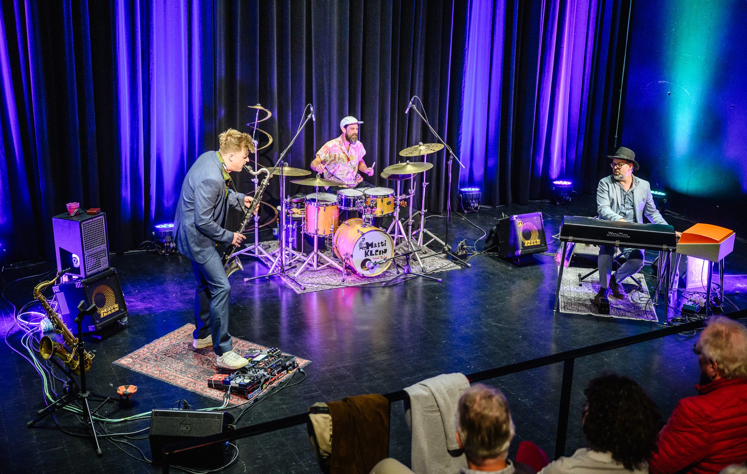 Das Matti Klein Soul Trio brachte die Besucher schnell in beste Stimmung.